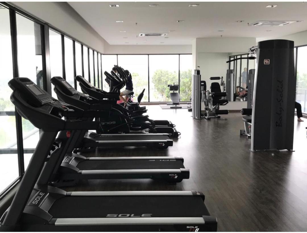 Kyra Homestay Centrus SOHO Cyberjaya *wifi&pool* Luaran gambar